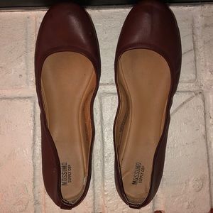 Mossimo Burgundy Flats
